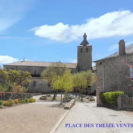 בית נופש Maison Conviviale A Le Roc, Avec Jardin Sans Vis-a-vis