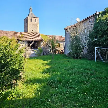 Maison Conviviale A Le Roc, Avec Jardin Sans Vis-a-vis Holiday home